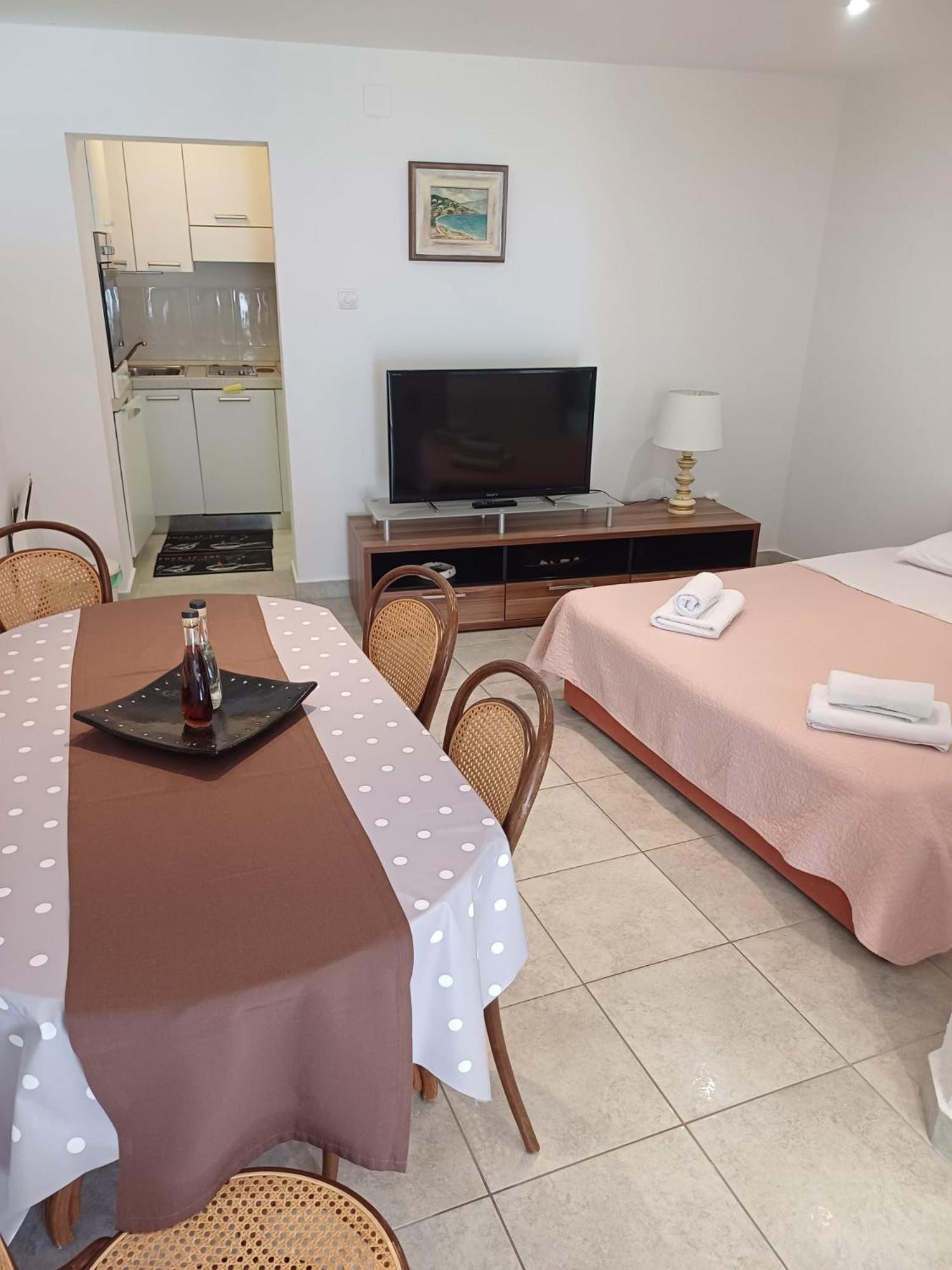 Apartment Bauk Draga Bascanska ภายนอก รูปภาพ