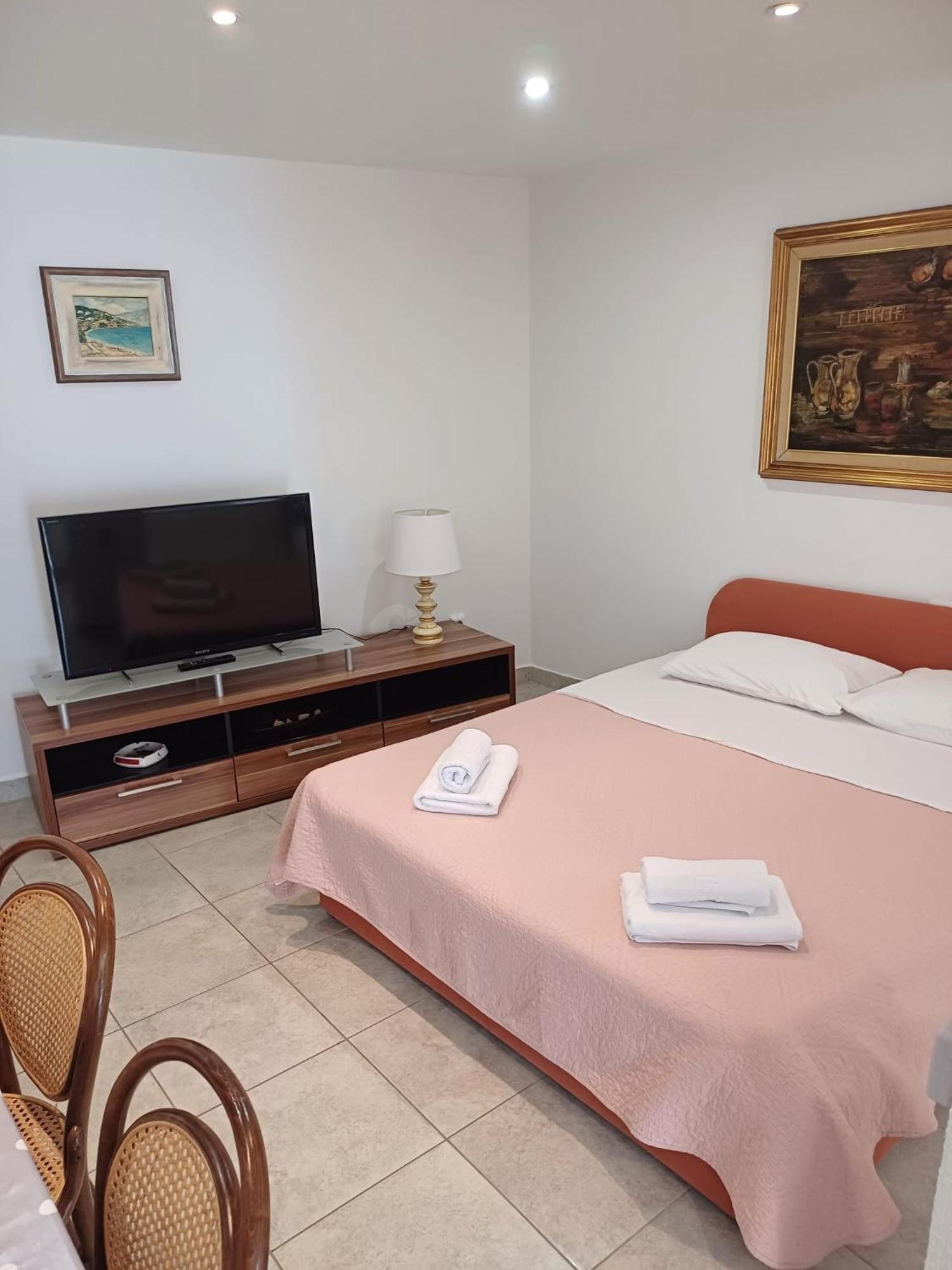 Apartment Bauk Draga Bascanska ภายนอก รูปภาพ