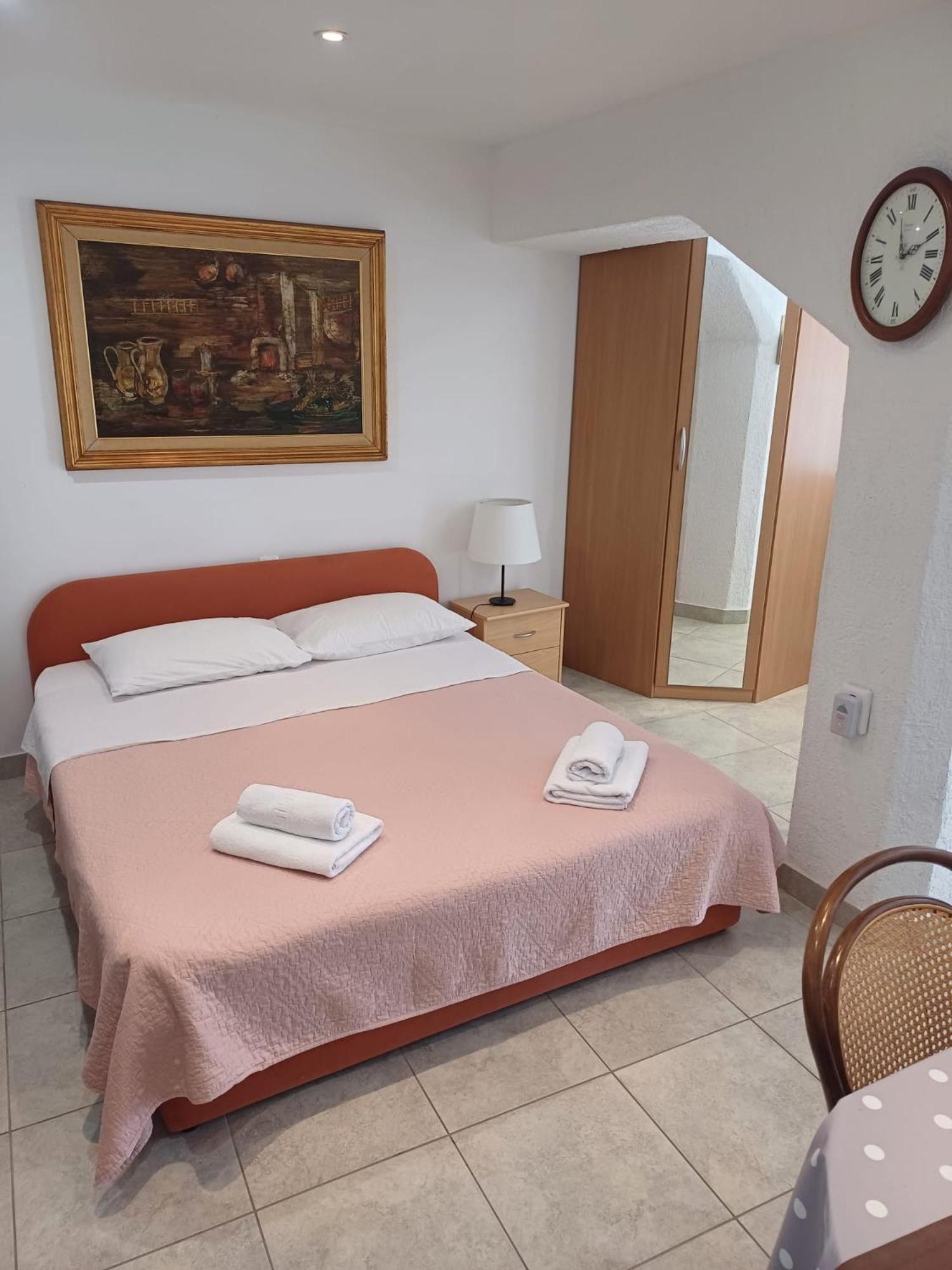 Apartment Bauk Draga Bascanska ภายนอก รูปภาพ